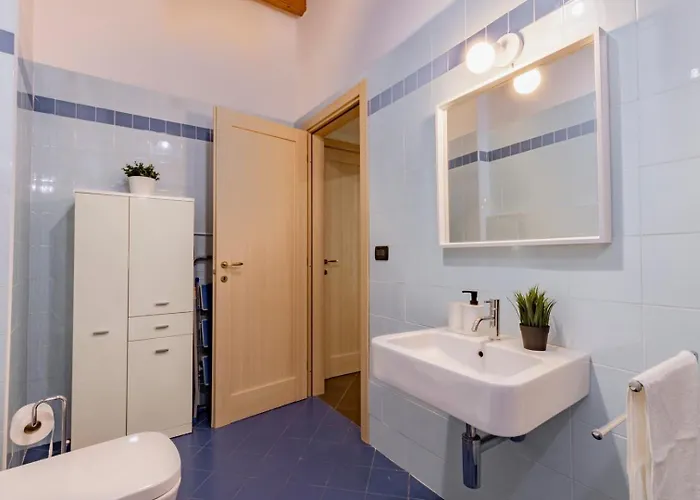 Corte D'appello Apartamento *